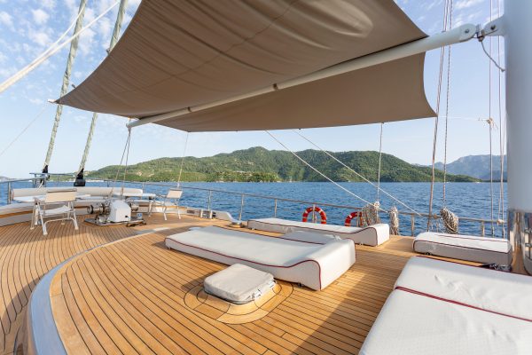 Eco-Friendly Decking Solutions for Superyachts 